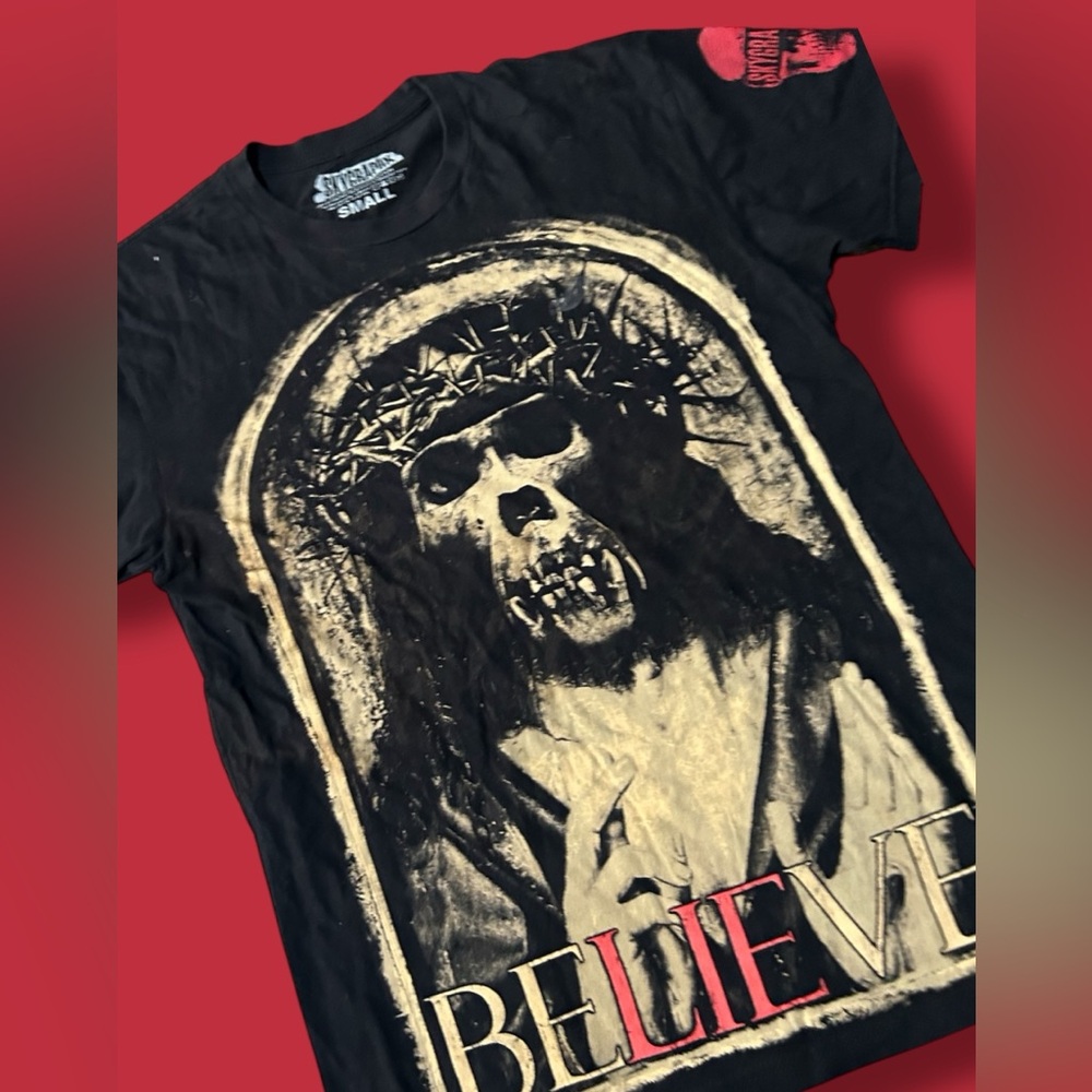 SKYGRAPHX BELIEVE T-SHIRT
